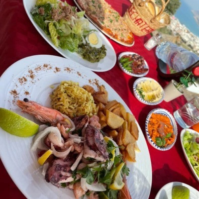 Le Château Rafraf - Restaurant & Salon de thé