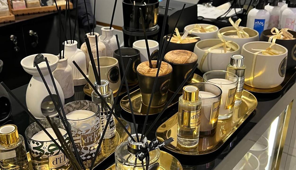 LES SENTEURS D'ÉLYSÉE  